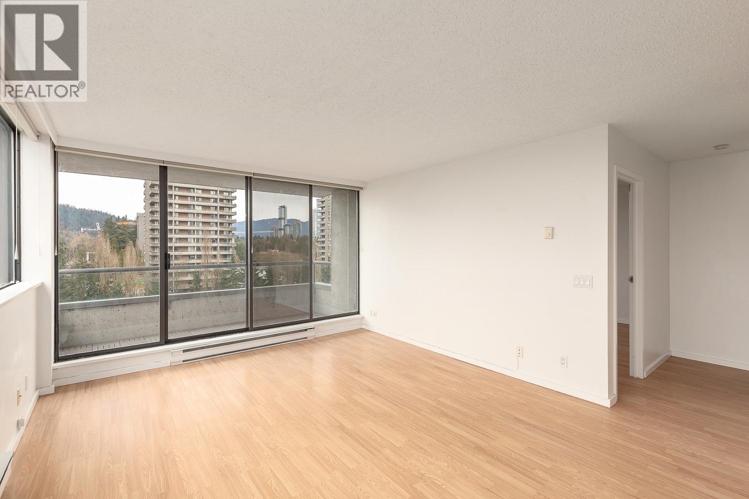 1206 3970 CARRIGAN COURT