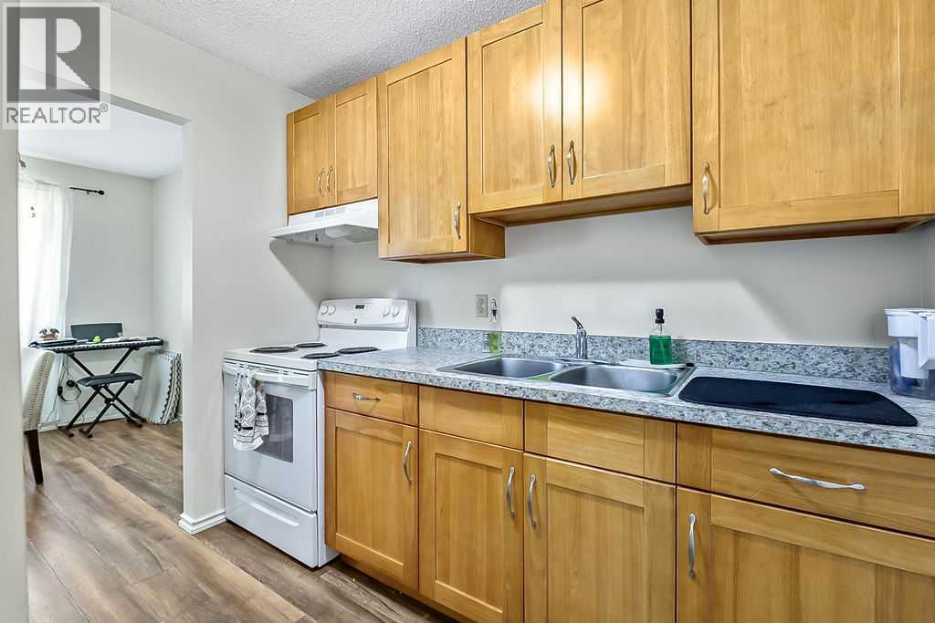 124 Bergen Road NW