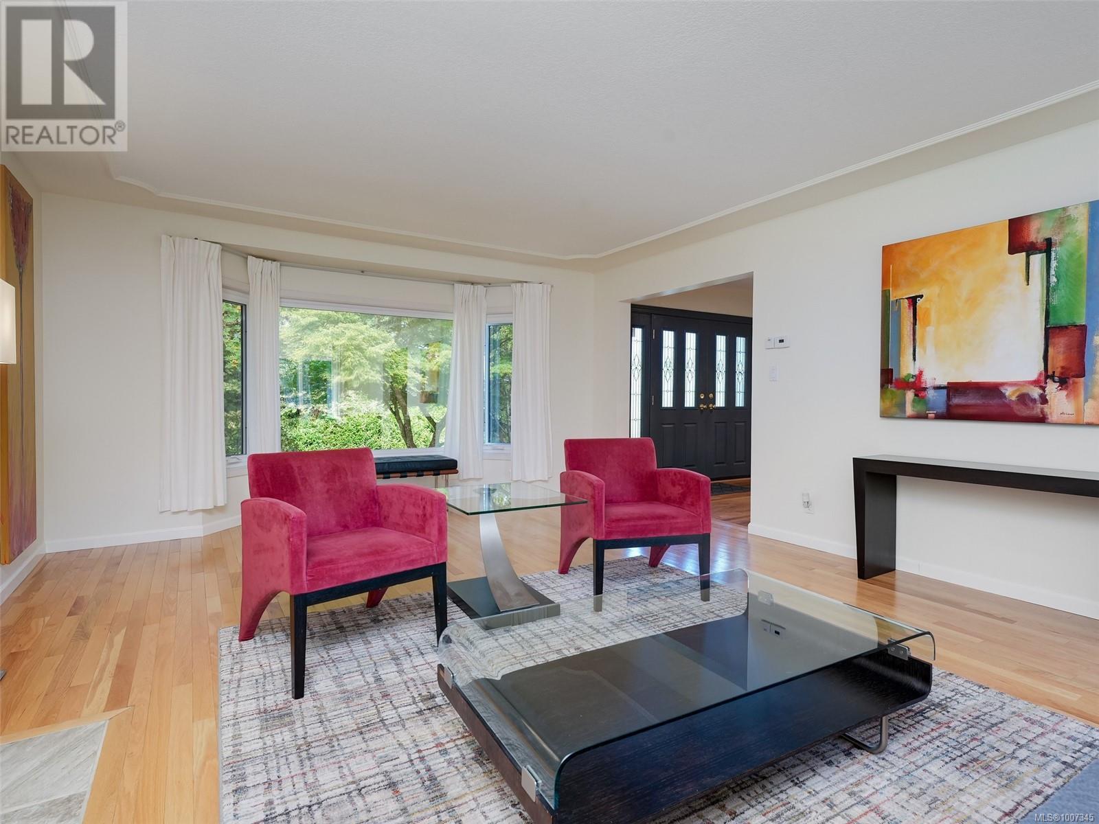 5133 Santa Clara Ave