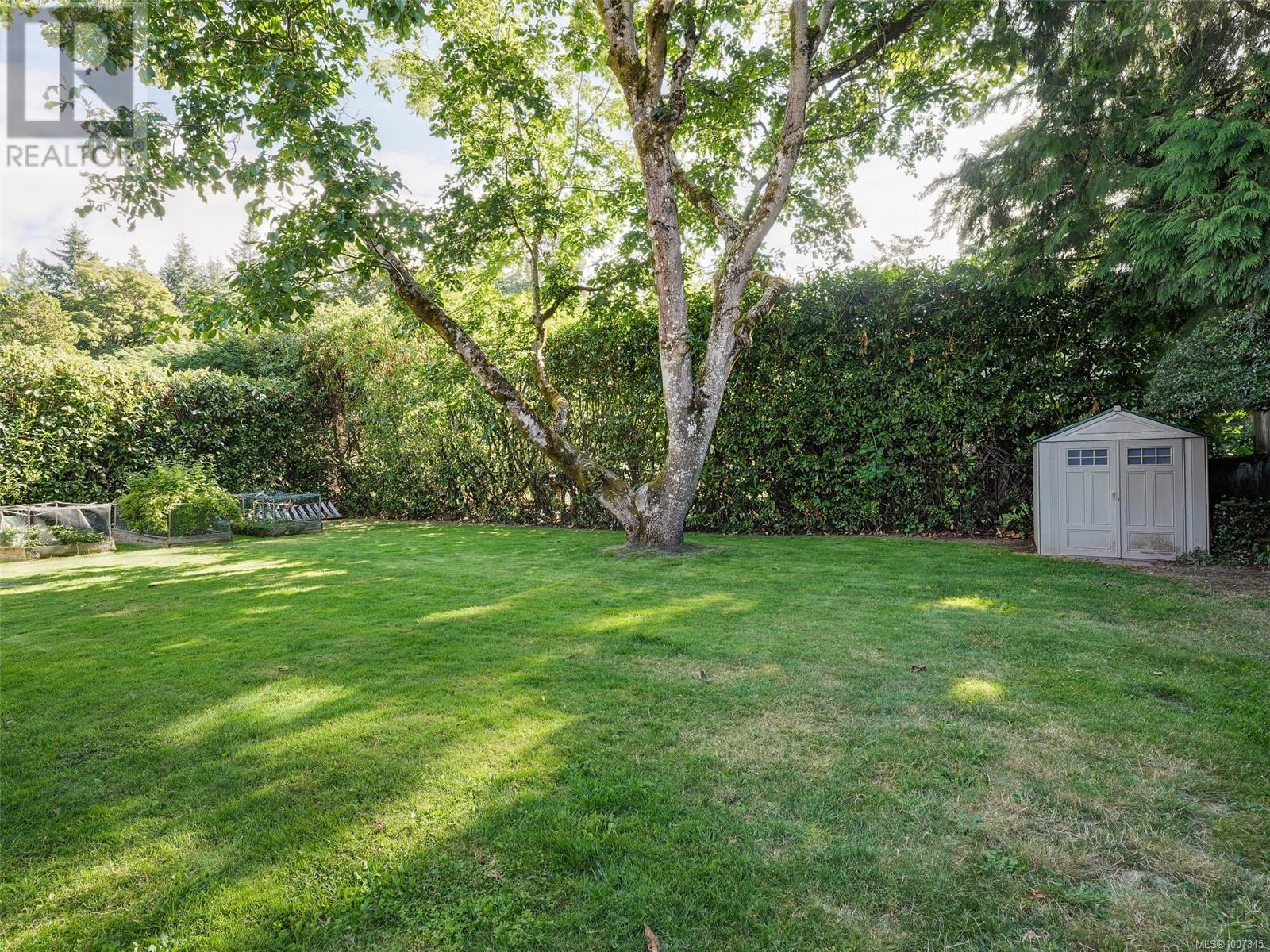 5133 Santa Clara Ave