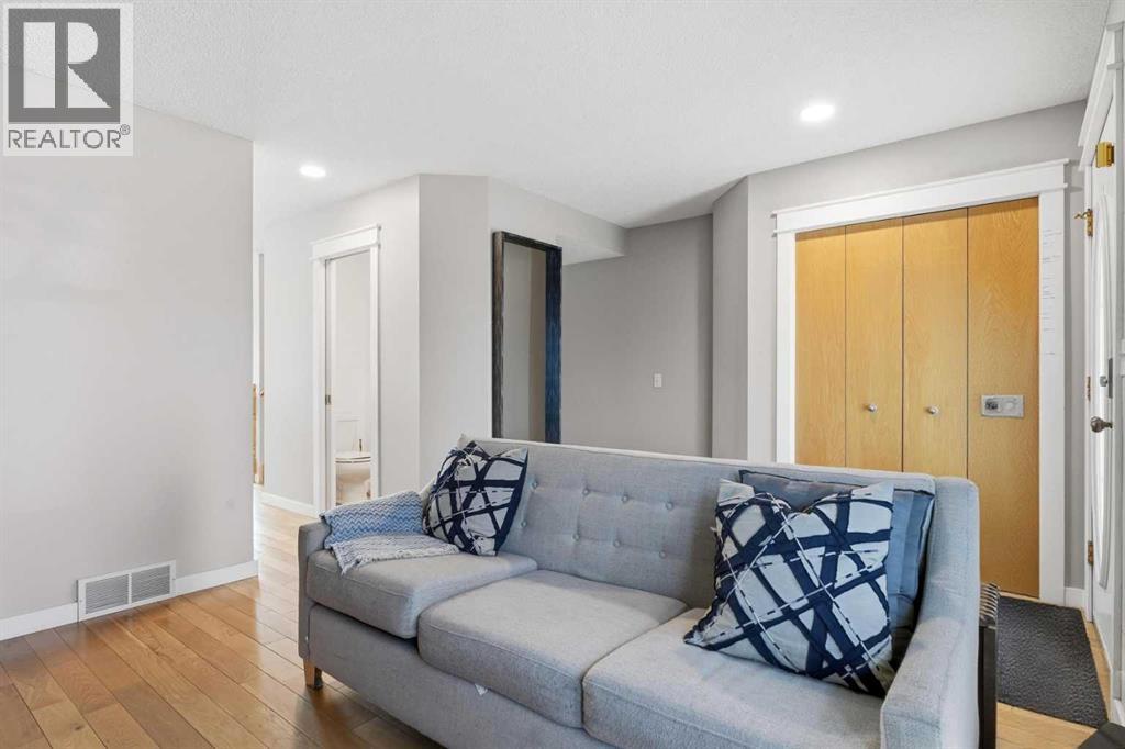 22 Covewood Place NE