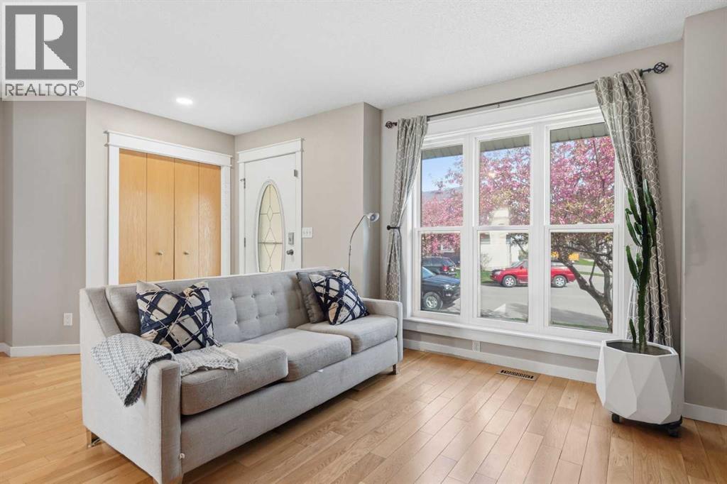 22 Covewood Place NE
