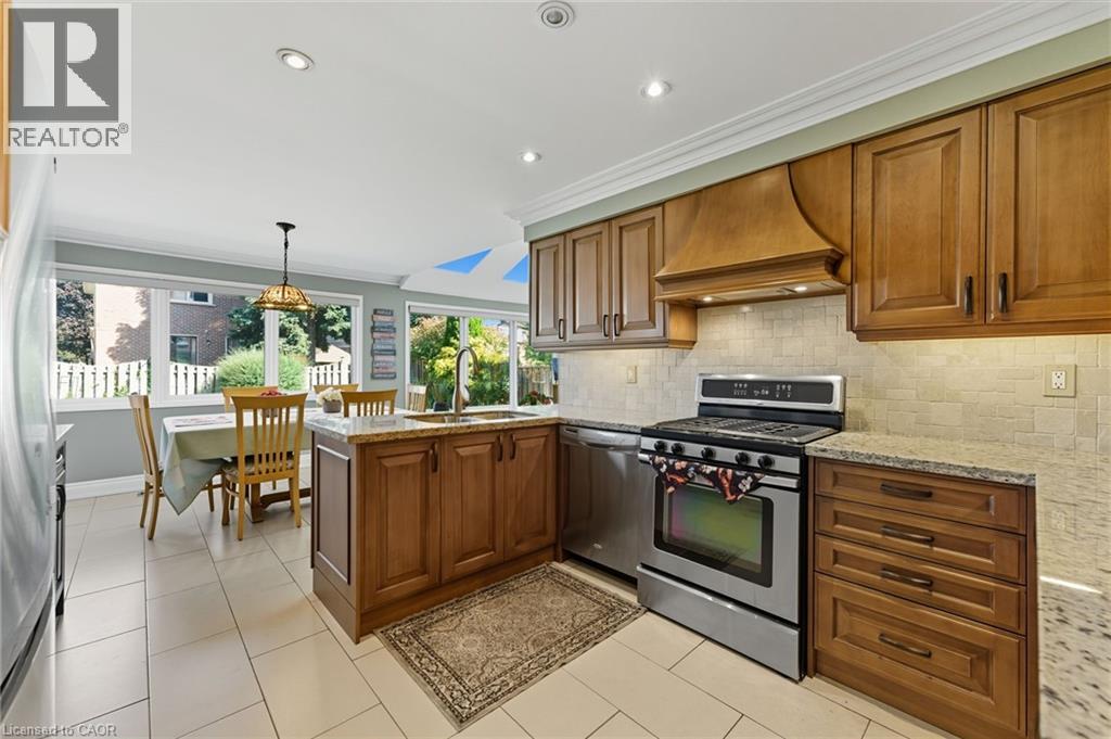 3043 VANDERBILT Road