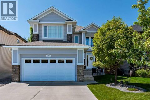 180 Sheep River Cove Okotoks AB T1S2L5