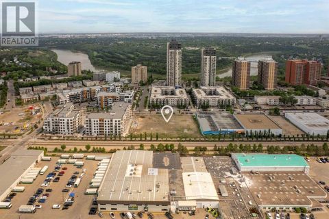 8490 106A Avenue NW Edmonton AB T5H0S8