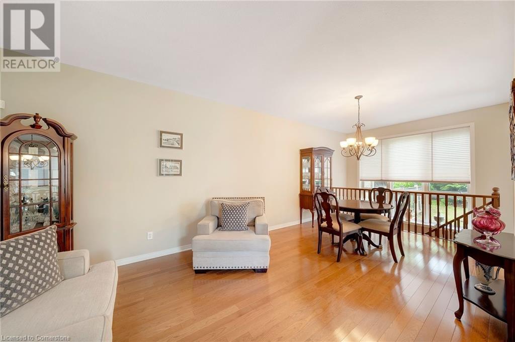 28 DOON MILLS Drive Unit# 17