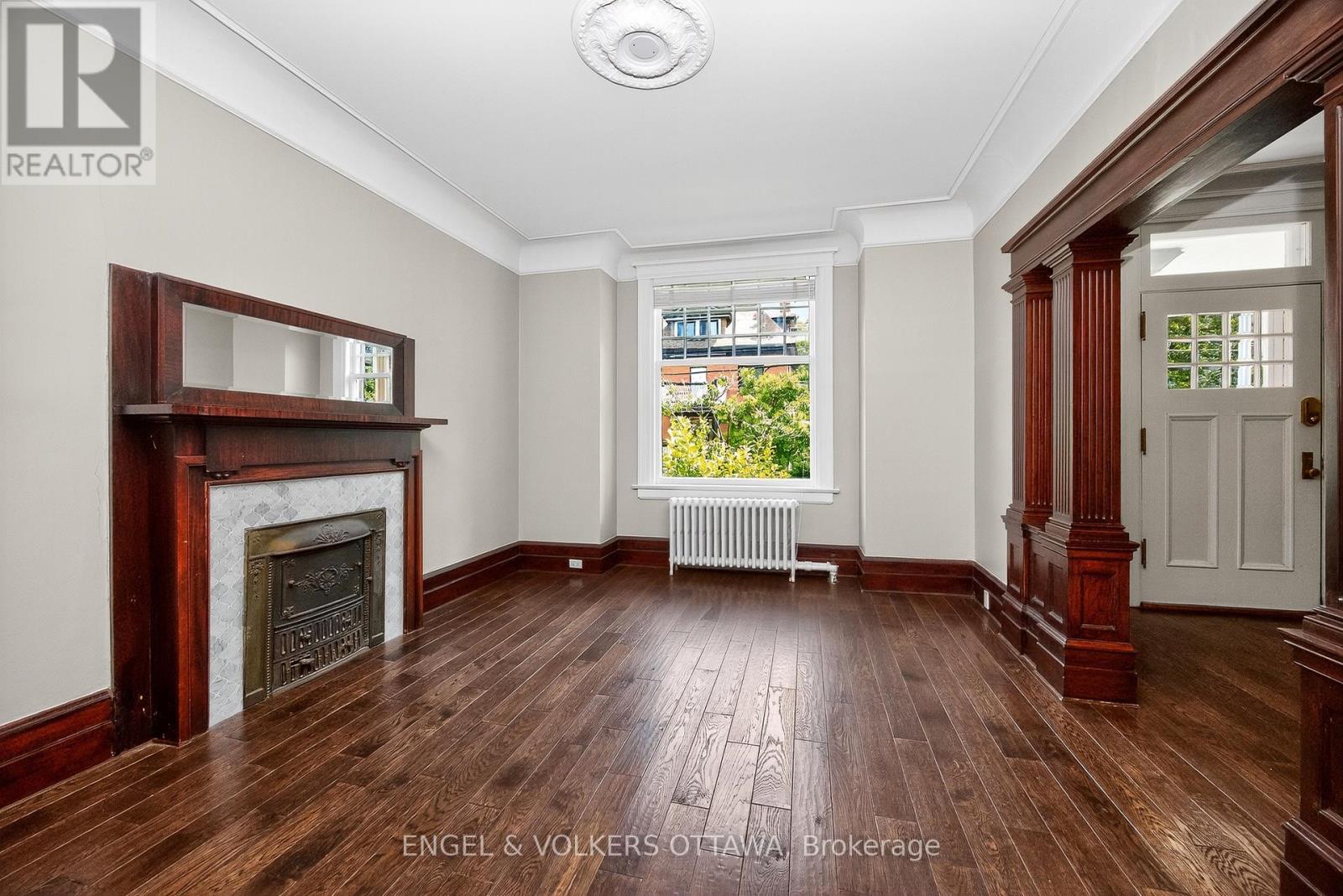 172 CARTIER STREET N