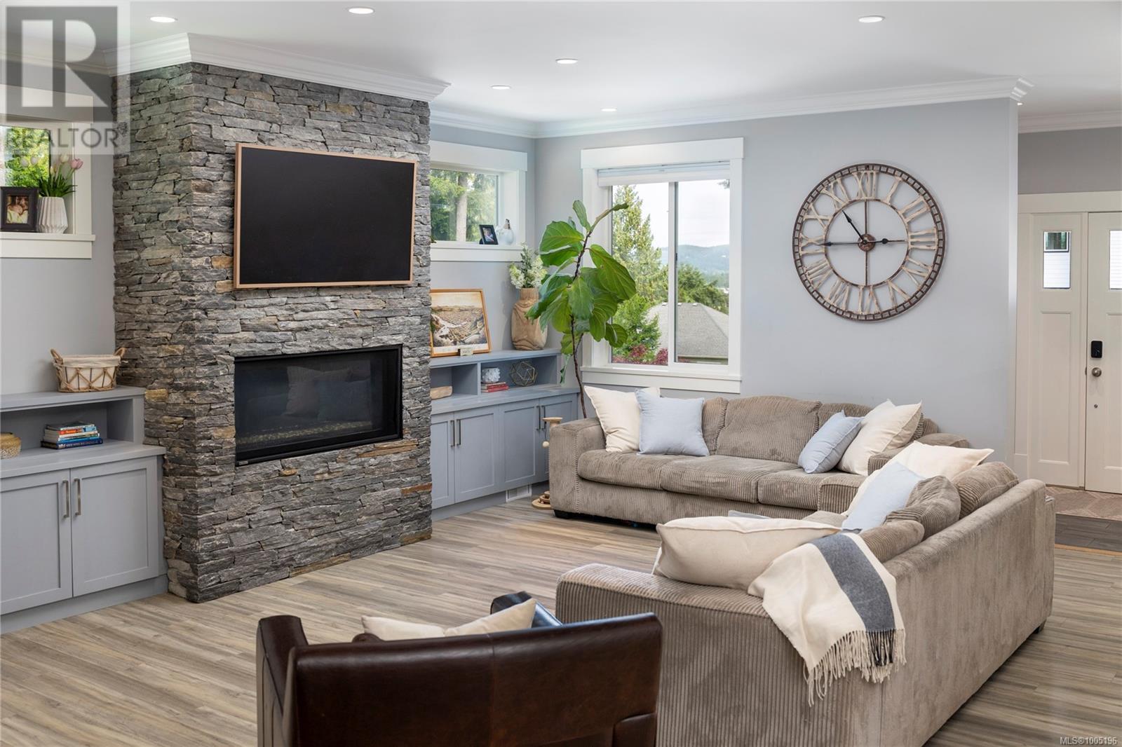 6236 Elizabeth Garden Crt