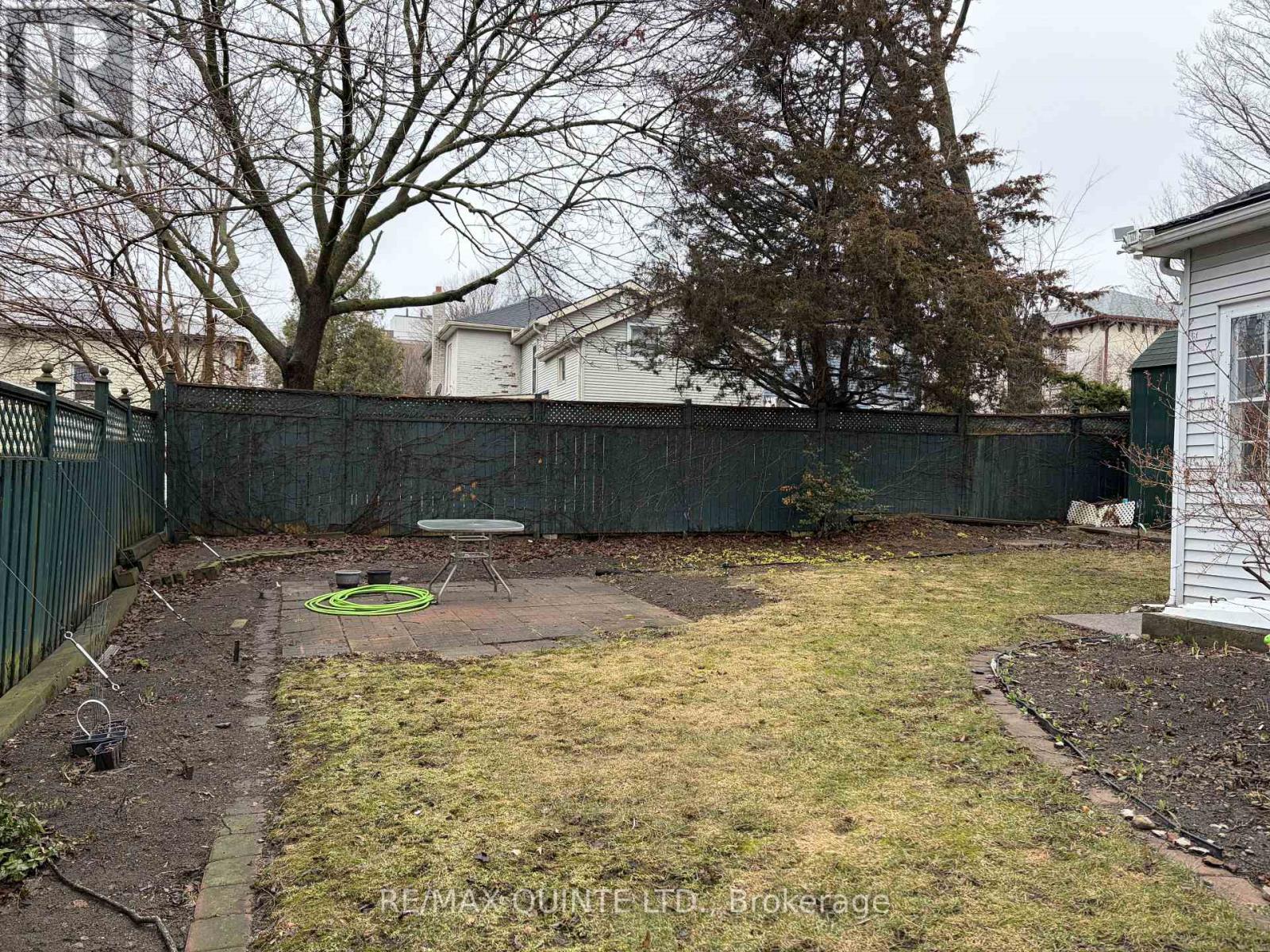 B - 186 ALBERT STREET