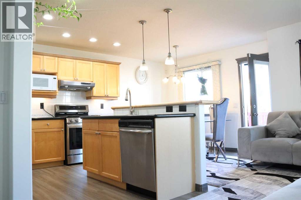 266 Martha's Manor NE