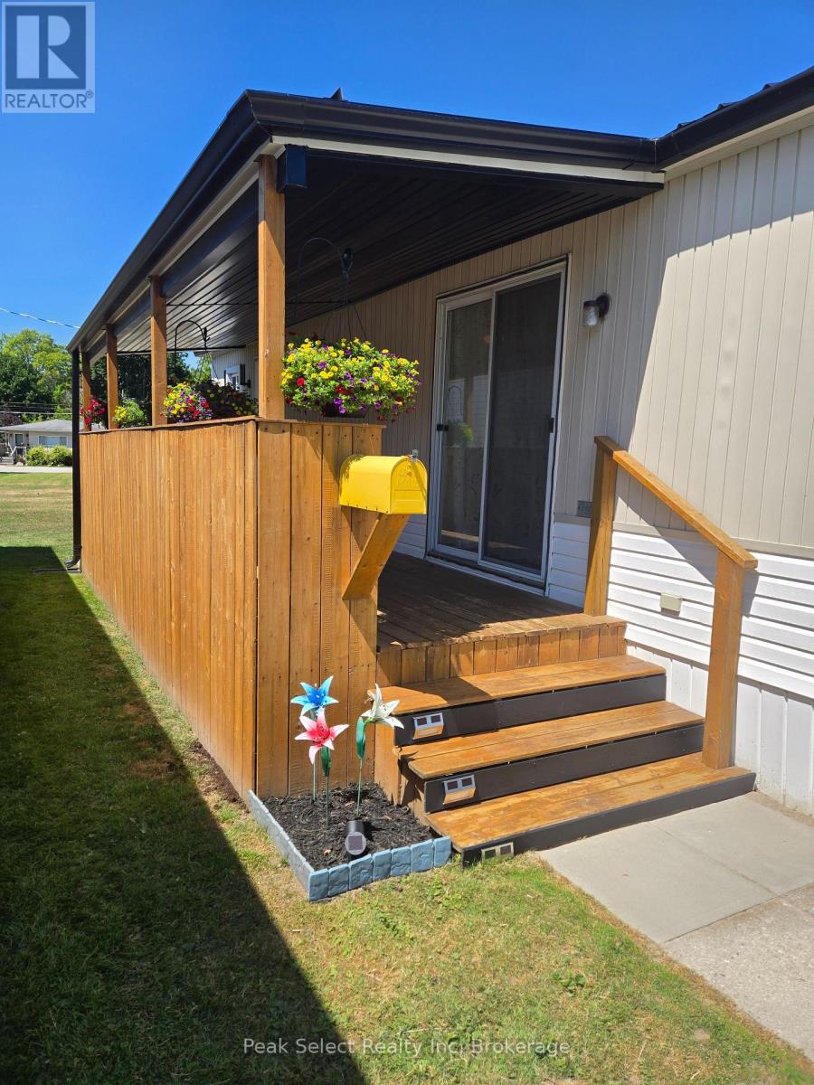 205 - 198 SPRINGBANK DRIVE