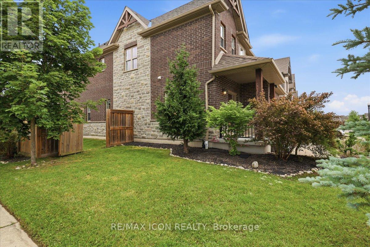 275 FALCONRIDGE DRIVE