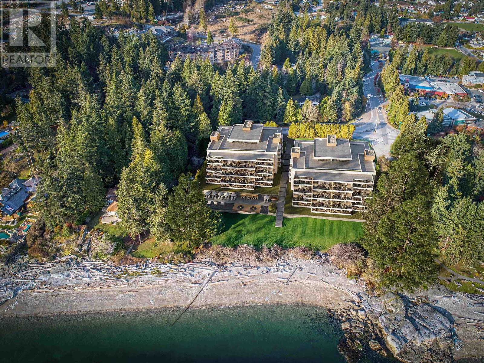 5845 SUNSHINE COAST HIGHWAY