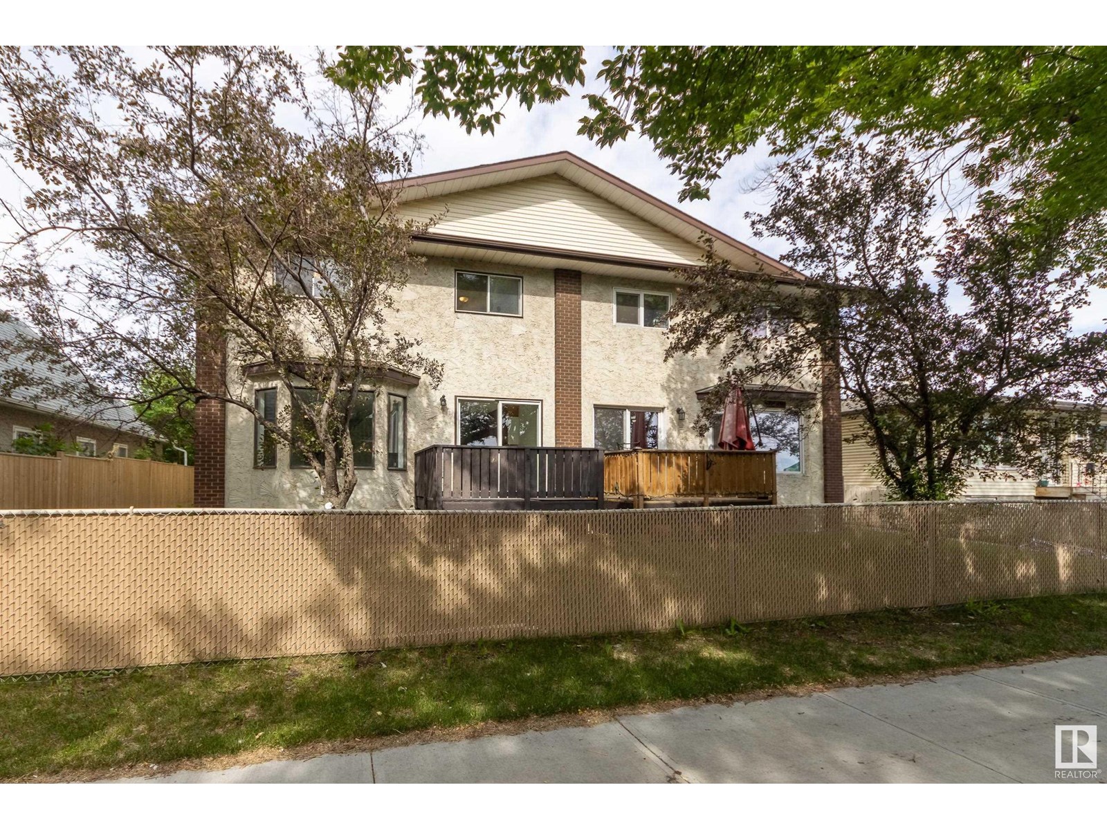 12430 85 ST NW