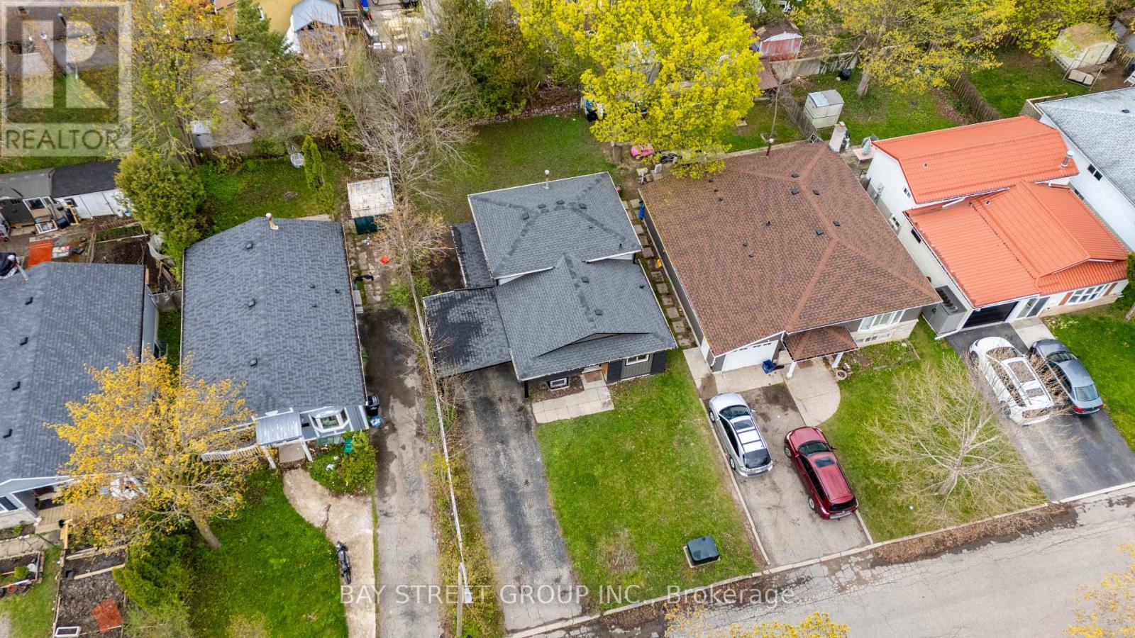 41 HELENE CRESCENT