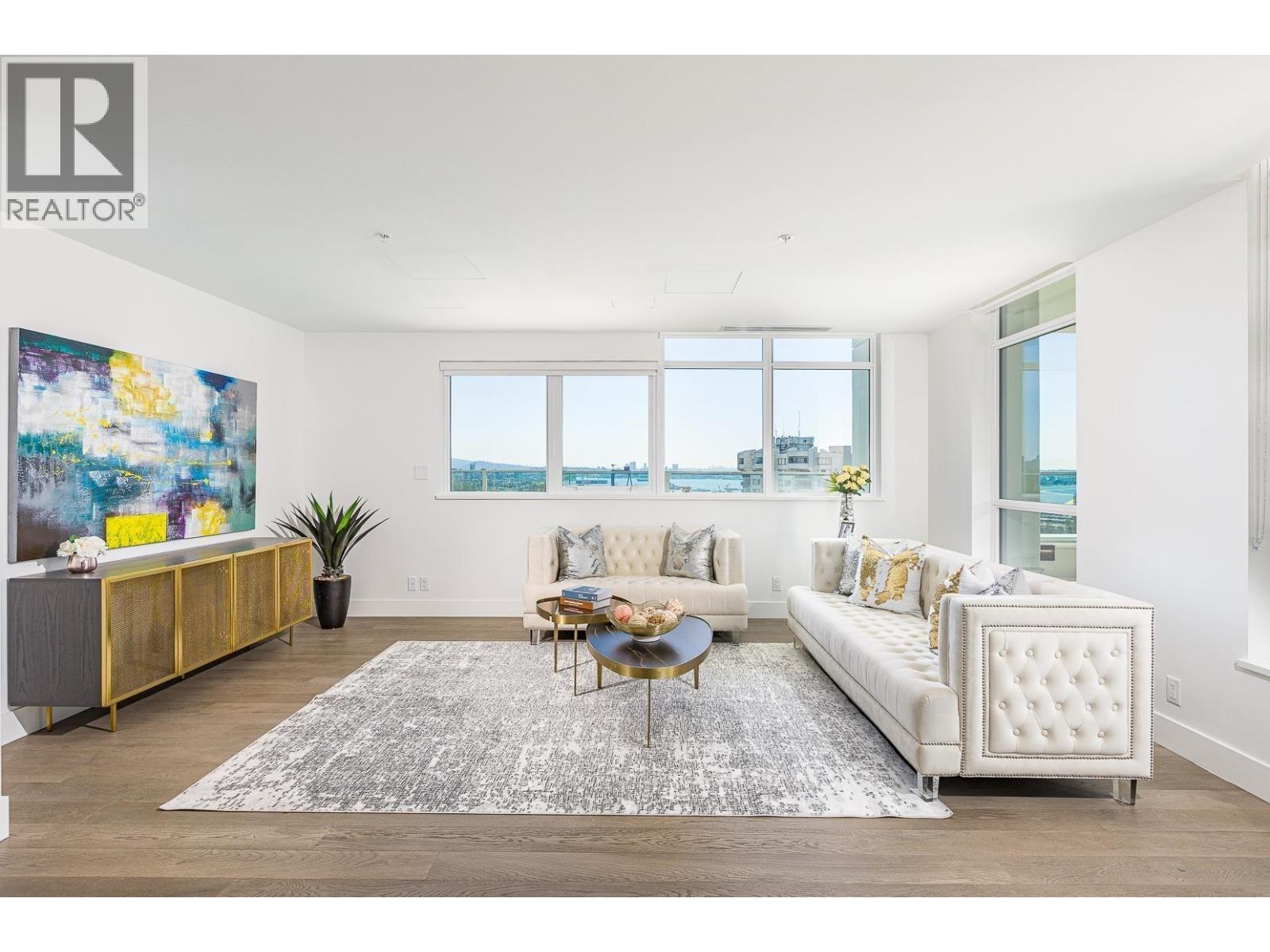 2201 1632 LIONS GATE LANE