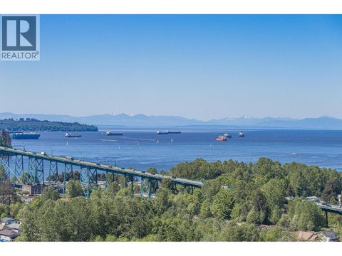 2201 1632 LIONS GATE LANE North Vancouver BC V7P0E2