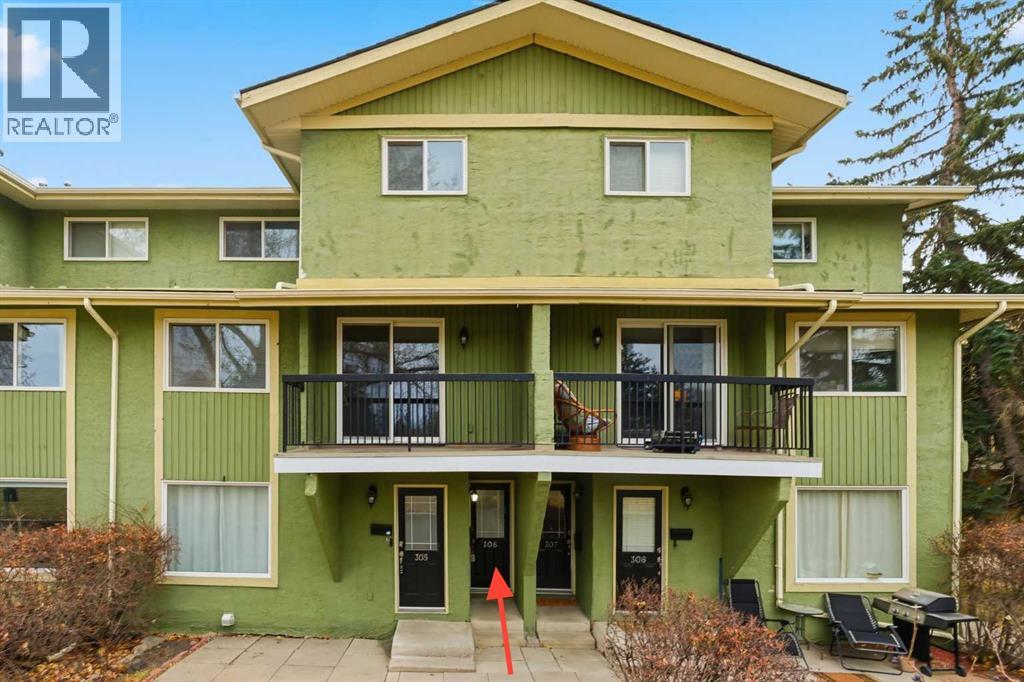 306, 2200 Woodview Drive SW