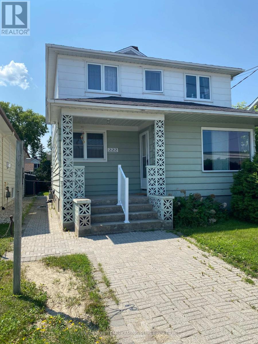 Photo 1 of 25 — 222 WHITEWOOD AVENUE, Temiskaming Shores (New Liskeard), ON P0J1P0