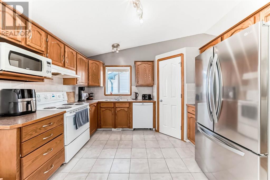 14 Strathford Place