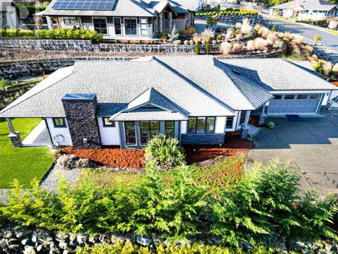 634 Sentinel Dr Mill Bay BC V8N2N6