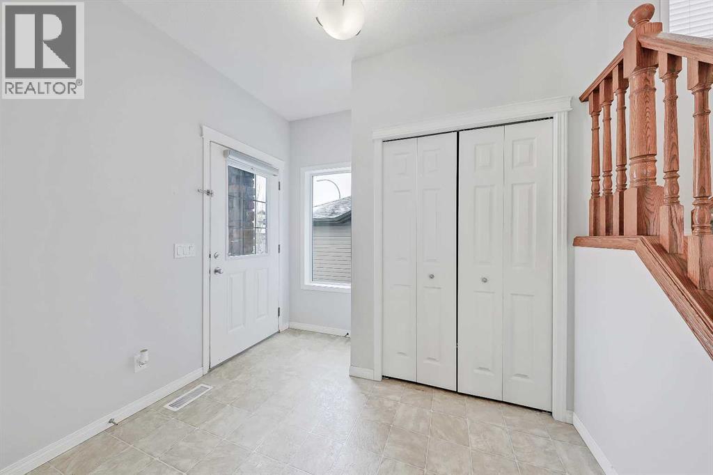 102 Kincora Glen Mews NW