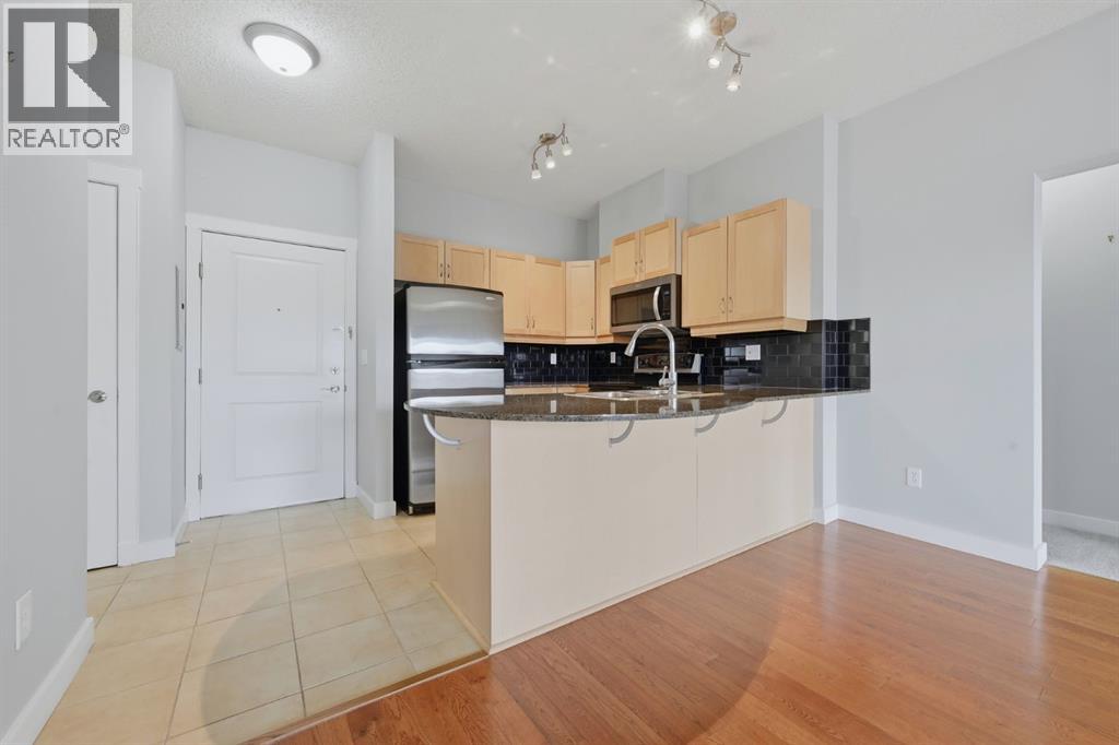 5605, 11811 Lake Fraser Drive SE