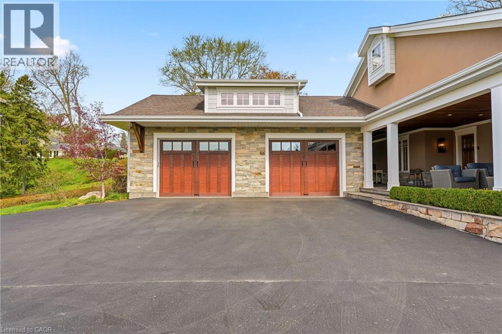 707 EAGLE Drive
