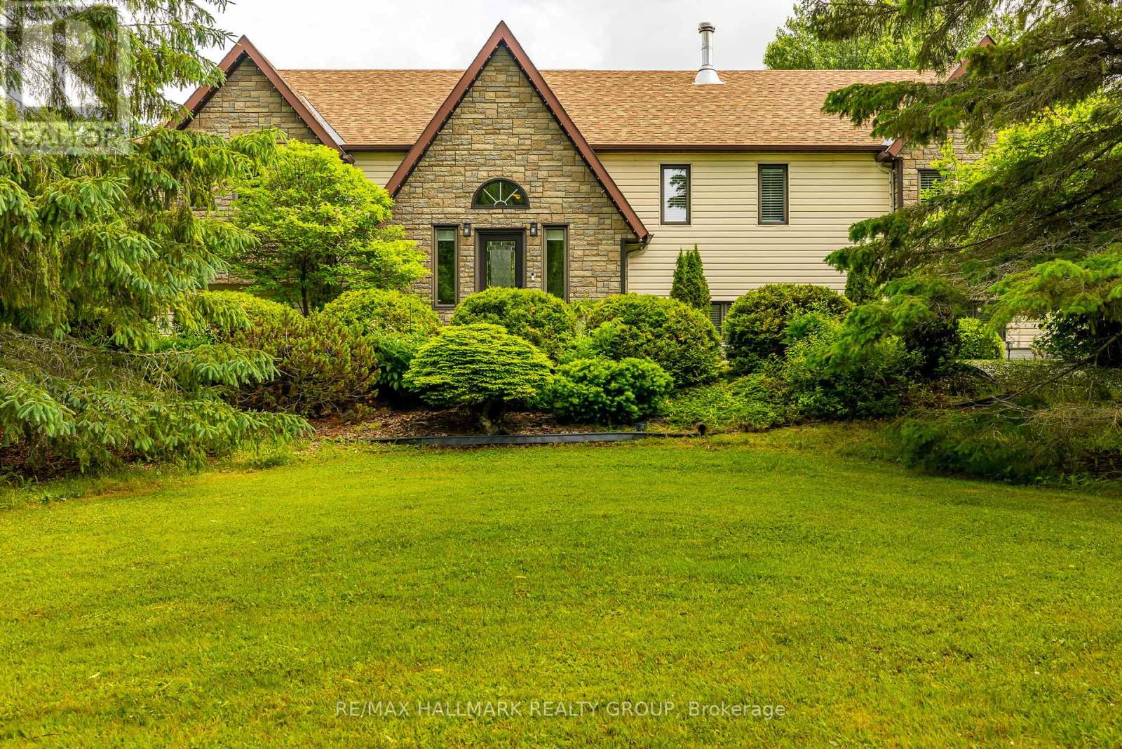 1329 SOUTH GOWER DRIVE S