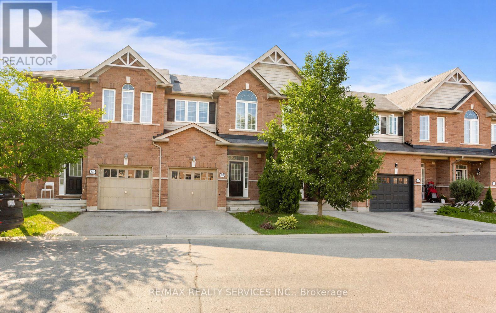 90 - 651 FARMSTEAD DRIVE