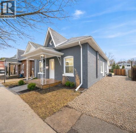 8 MAIN Street Brantford ON N3R3X2