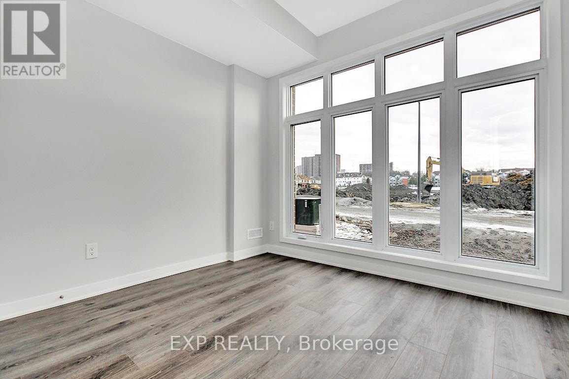 1258 HEMLOCK ROAD
