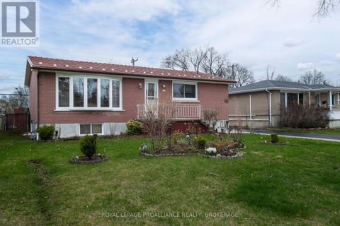 56 CAMPBELL CRESCENT Kingston (Central City West) ON K7M1Z5