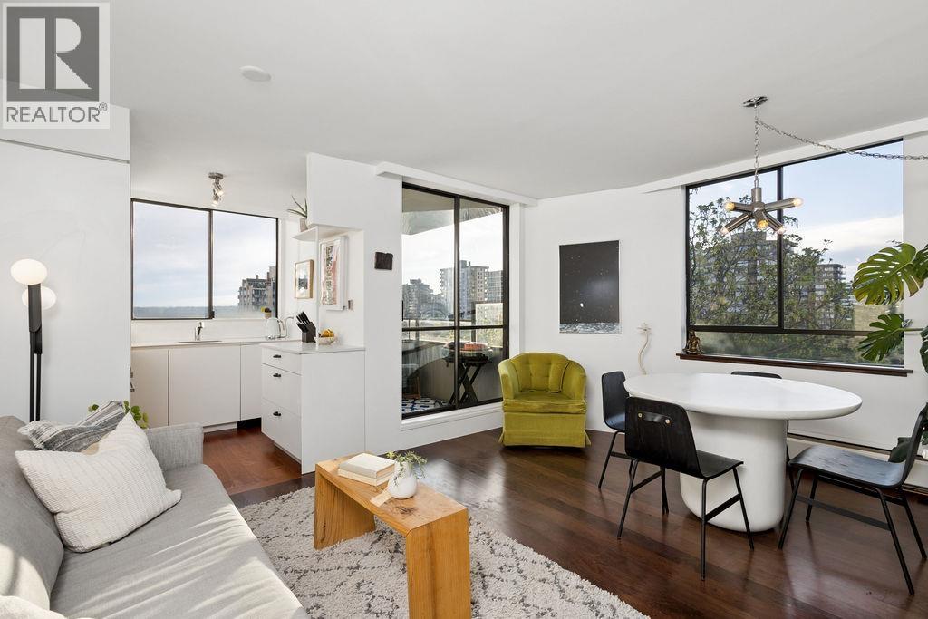 902 1108 NICOLA STREET