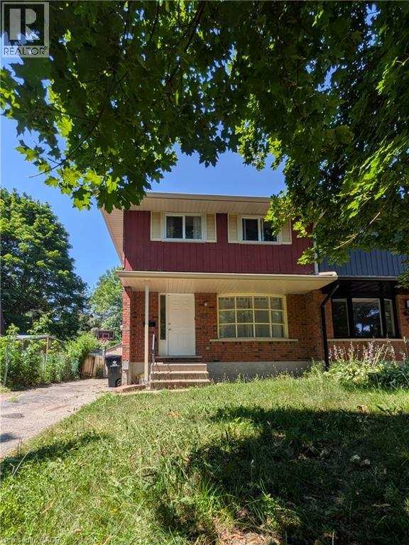435A MIDWOOD Crescent