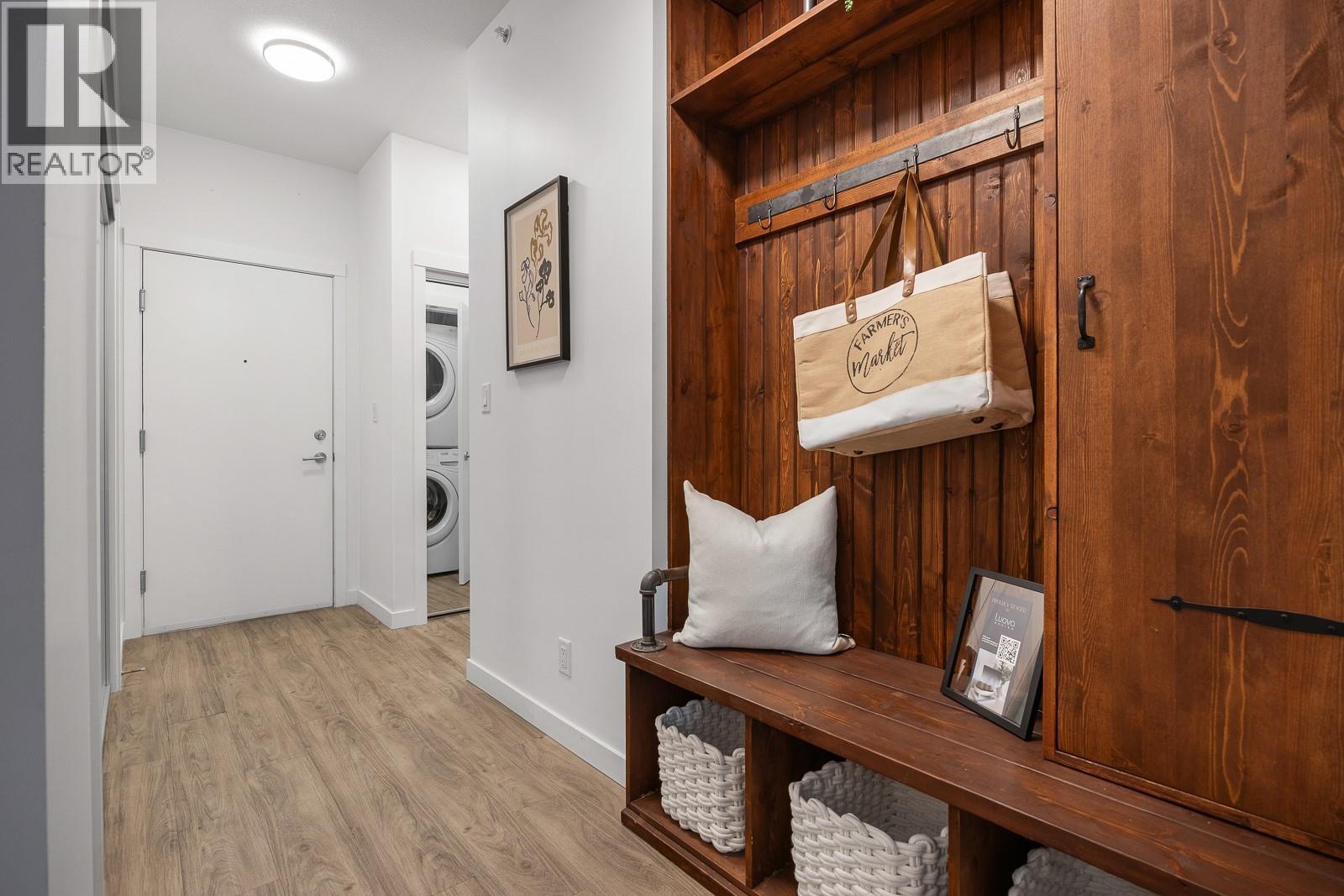 1775 Chapman Place Unit# PH12