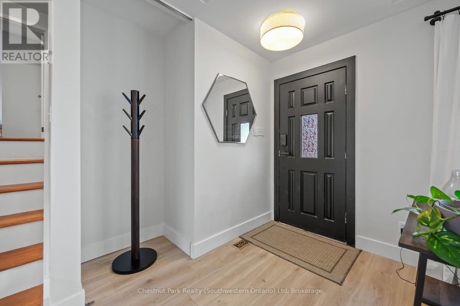 290 LANGFORD PLACE