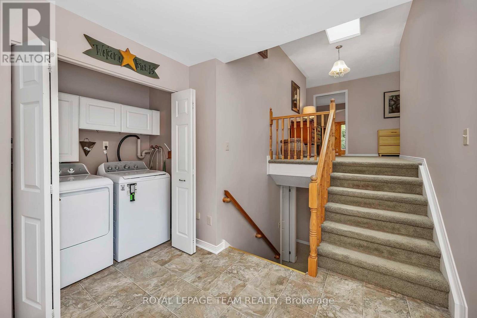 1043 COUNTY 44 ROAD