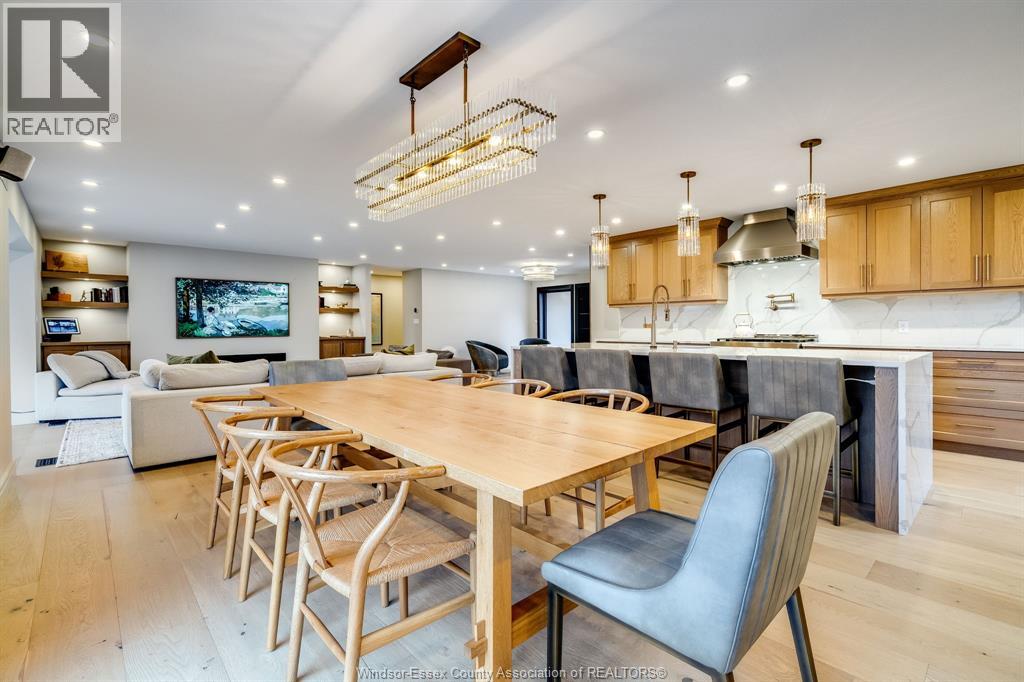 20 Elizabeth CRESCENT