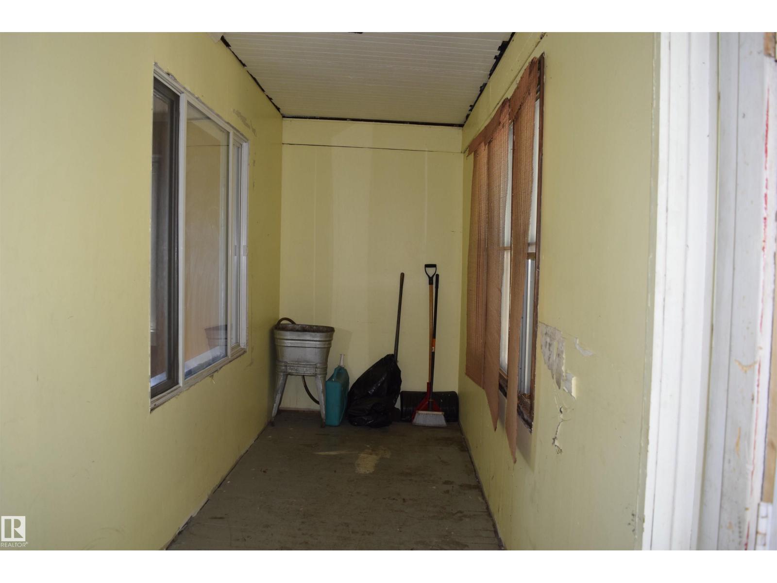 9551 106A AV NW