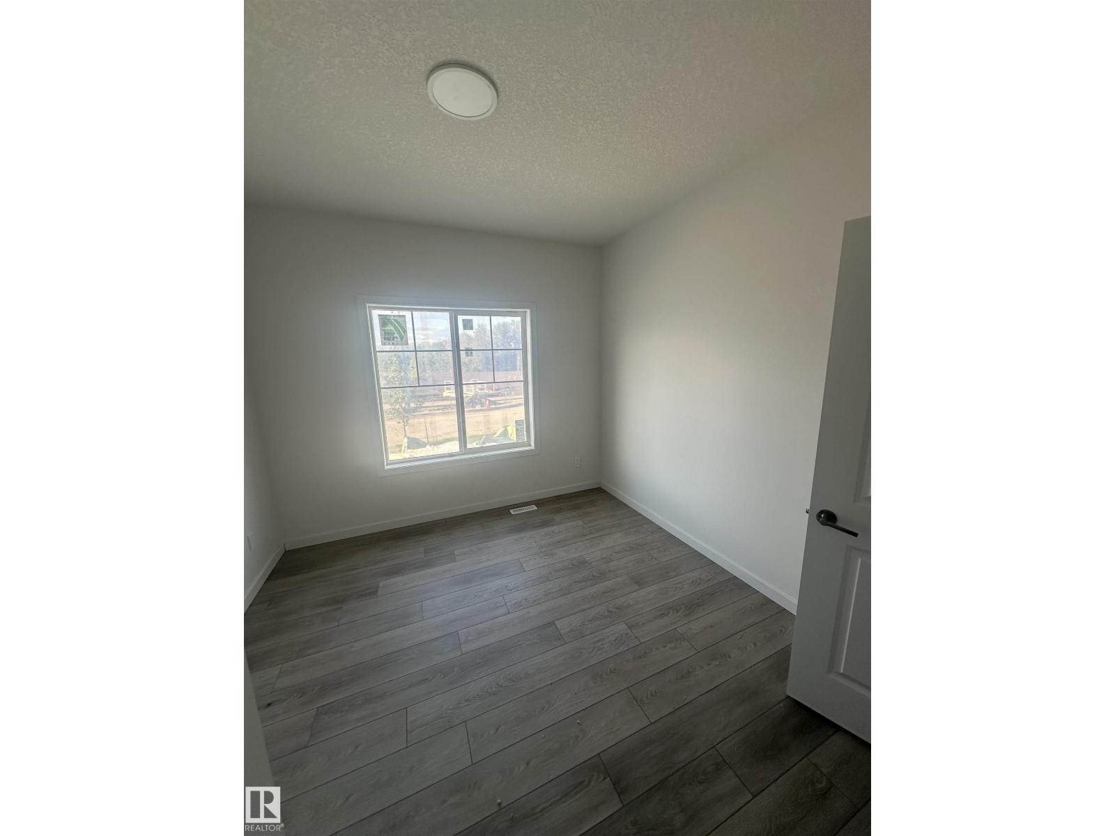 2275 Alces DR SW