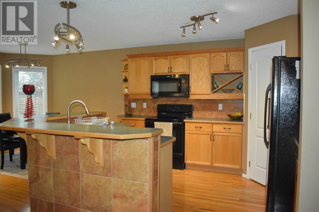 227 Bridlewood Circle SW