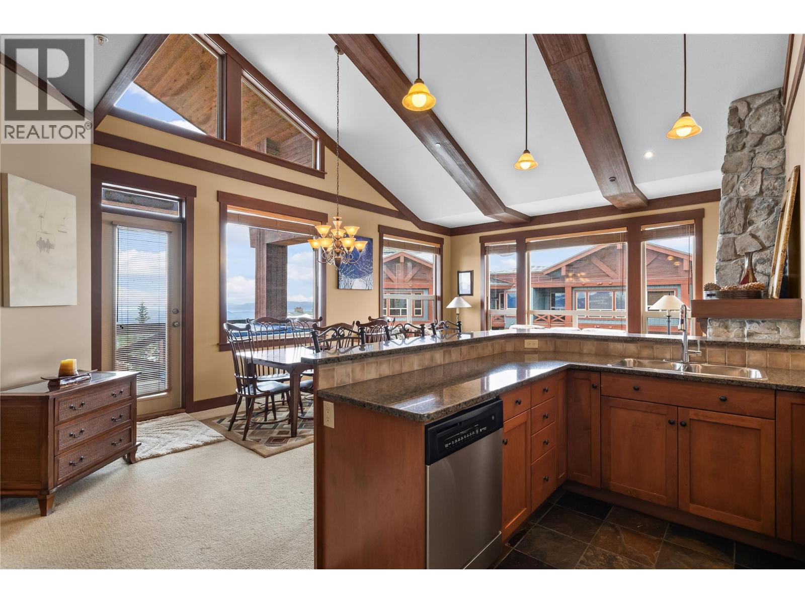 5259 Big White Road Unit# 401