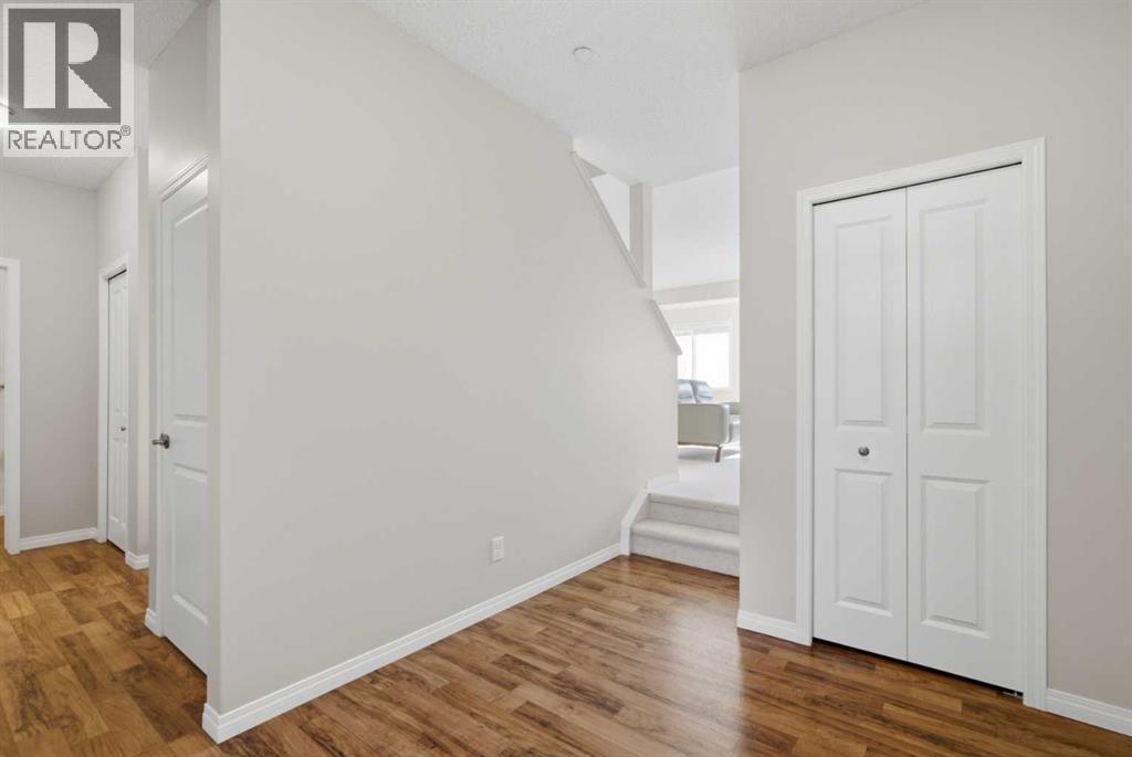 1456 Livingston Way NE