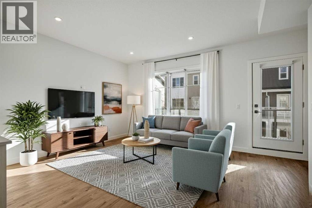 207, 50 Cornerstone Passage NE