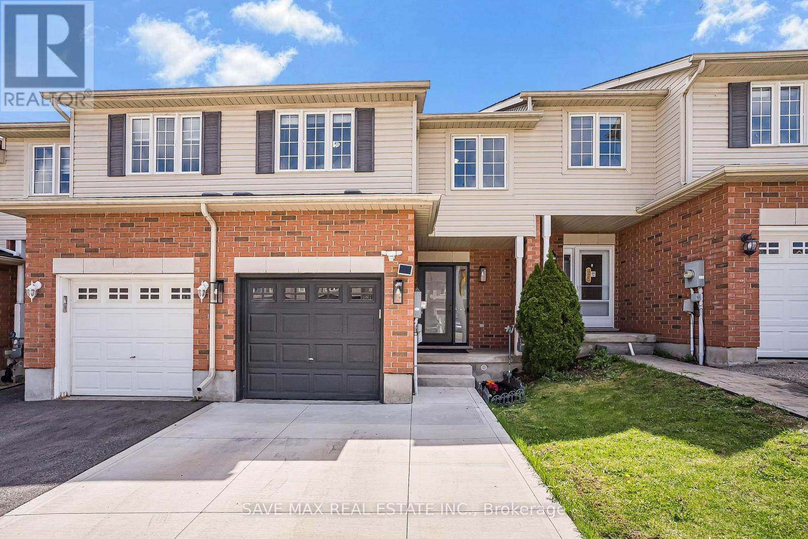 295 BRIARMEADOW DR