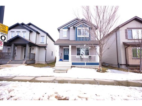413 WATT BLVD SW SW Edmonton AB T6X1R1