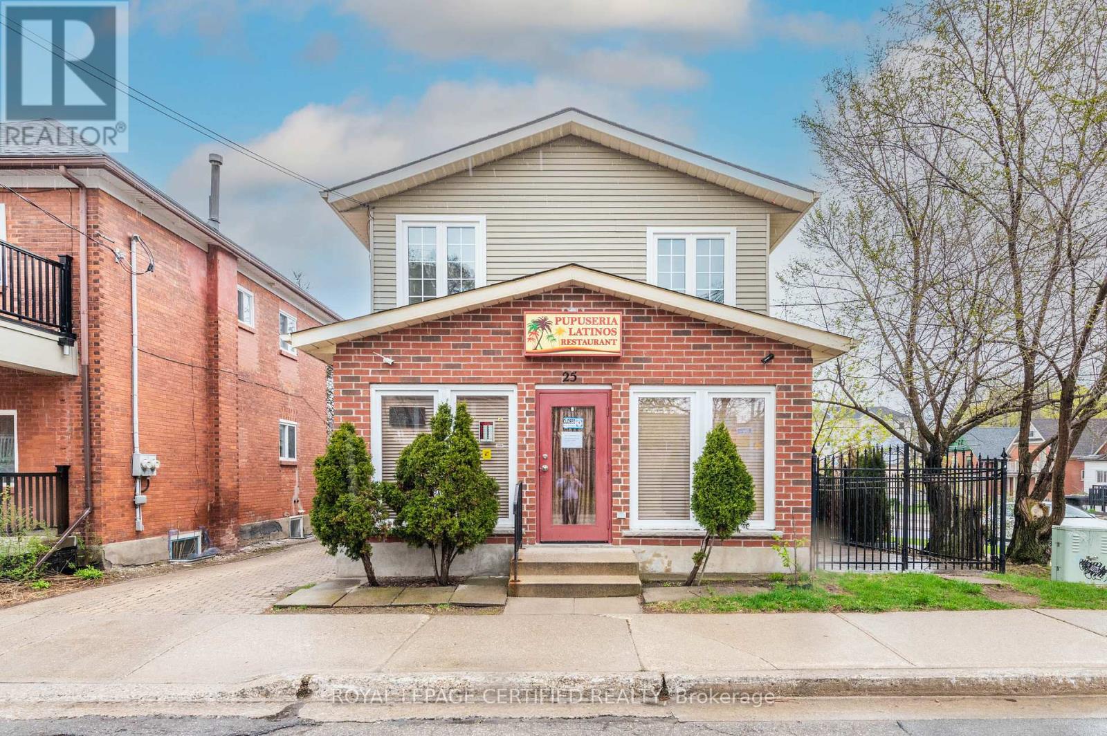 25 EBY STREET S