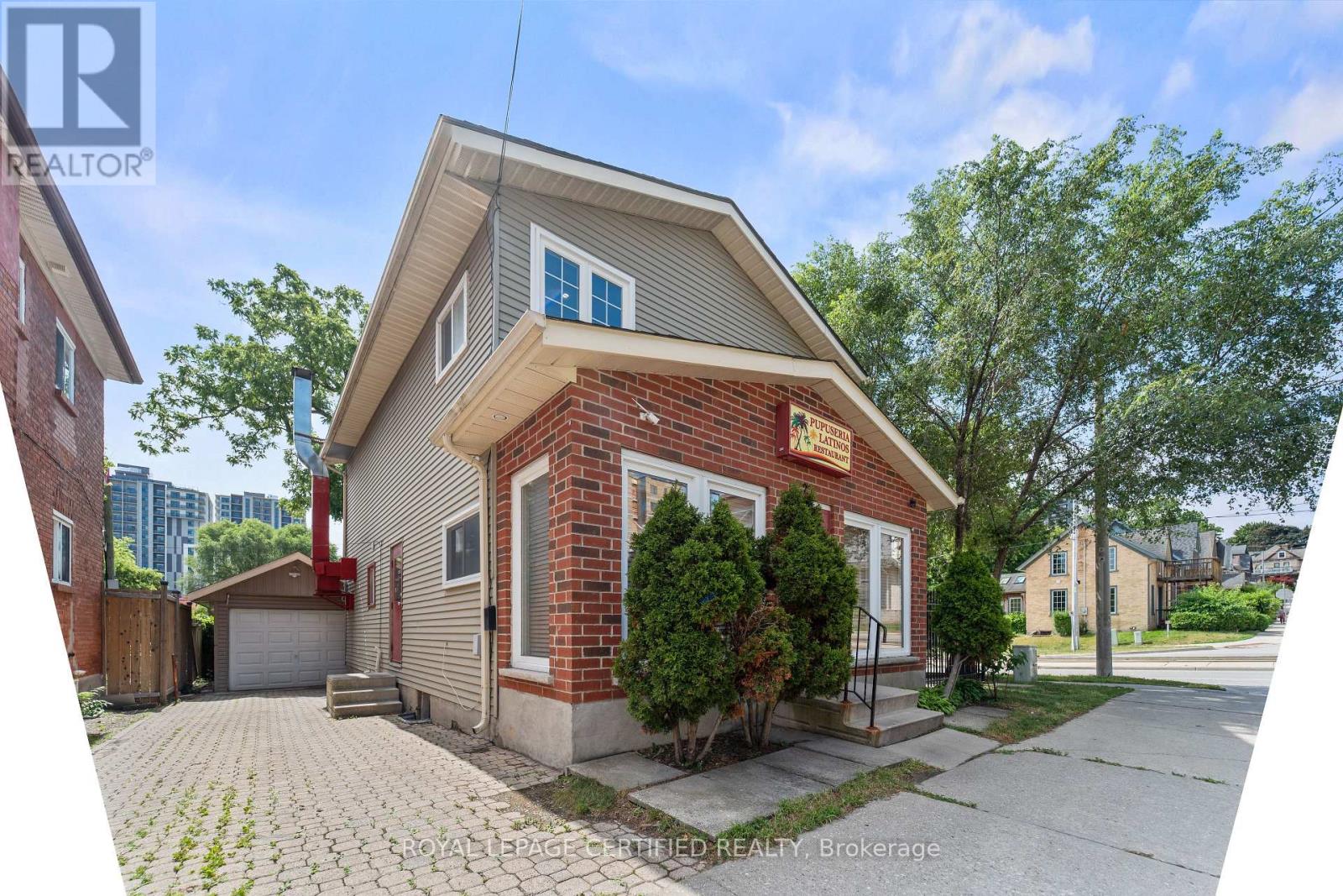 25 EBY STREET S