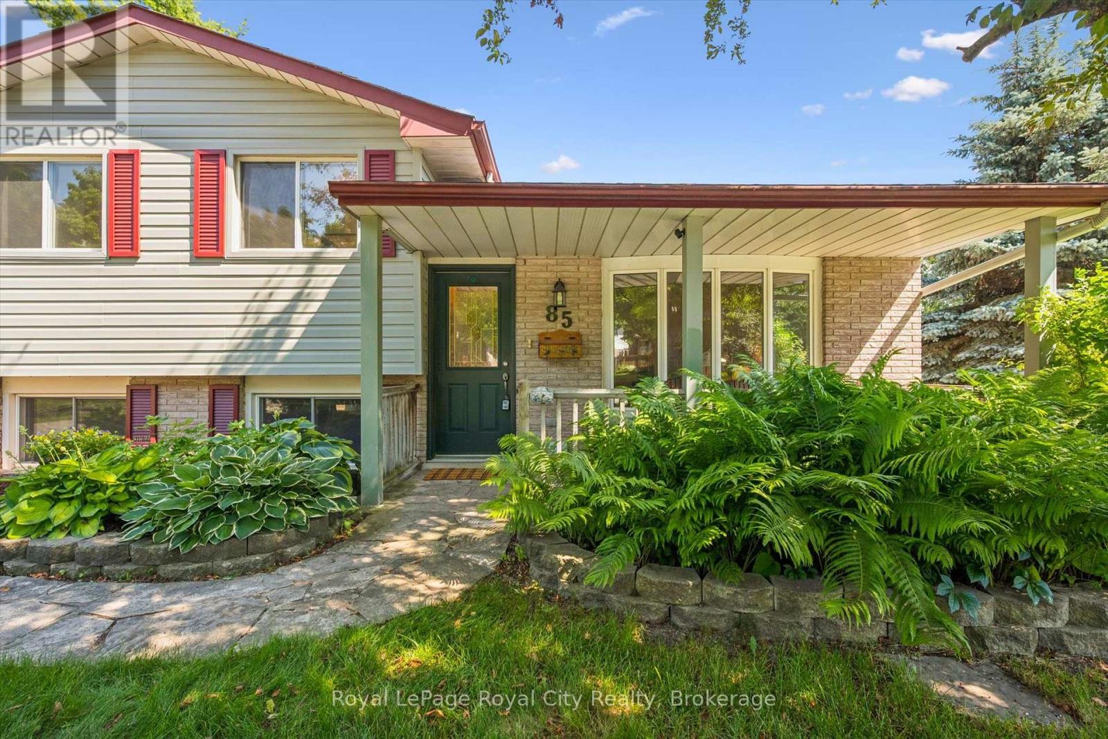 85 SLEEMAN AVENUE